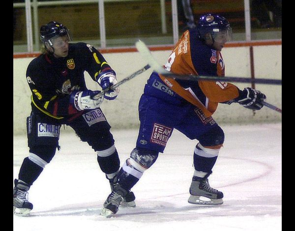 Marcus Vaahto blir attackerad
